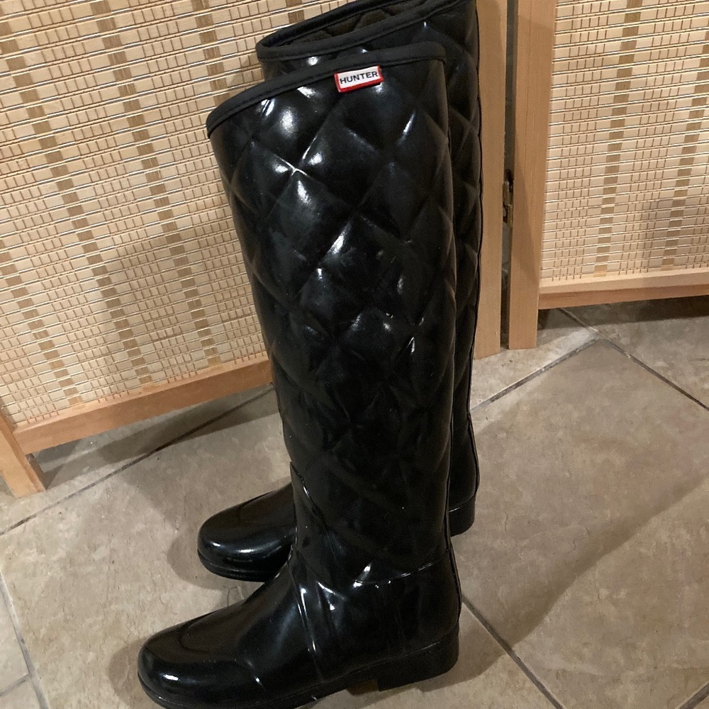 Hunter patent quilted wellies